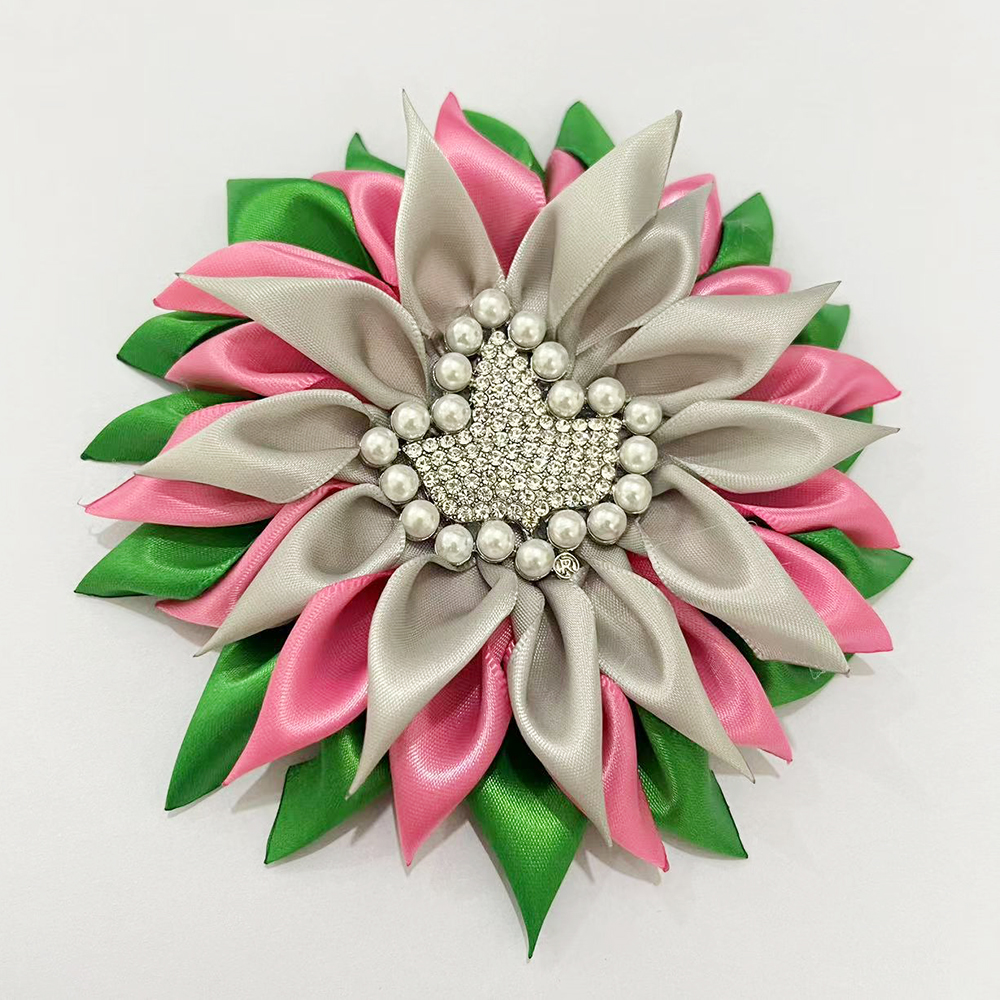 Exquisite pink and green satin – Embroidery Alpha recenzja i cena