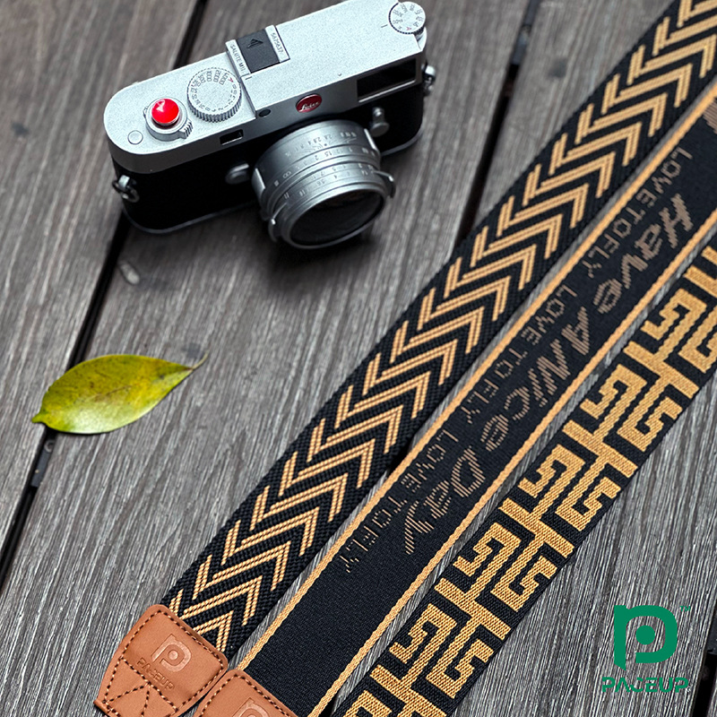 Camera Strap Embroidery Classi – Embroidery Alpha recenzja i cena