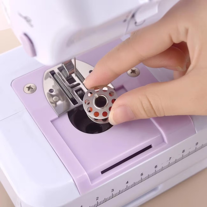 98Pcs Reusable Metal Bobbins,  – Embroidery Machines recenzja i cena